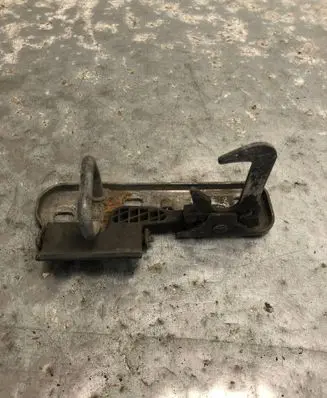 Volkswagen Golf V Engine bonnet/hood lock/latch loop/hook 1K0823480BILI 1K0823480