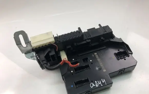 Mercedes-Benz E W212 Other control units/modules 2129060205