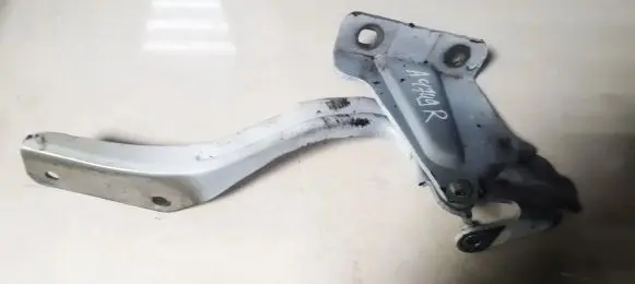 Nissan Note (E12) Engine bonnet/hood hinges