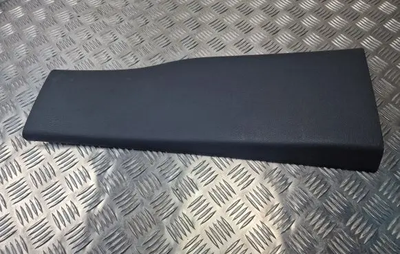 Volkswagen Amarok (B) pillar trim (bottom) 2H0867291C