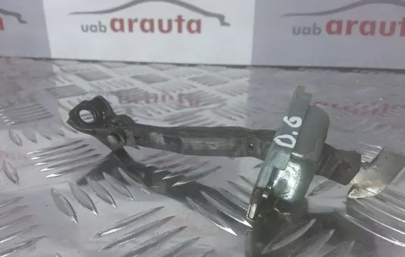 Toyota RAV 4 (XA30) Rear door check strap stopper RL120 RR120