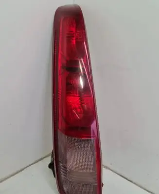 Nissan X-Trail T30 Rear/tail lights PPT20