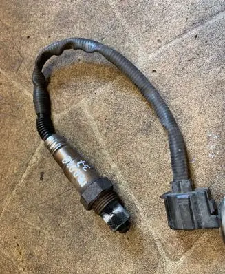 Mercedes-Benz SL R230 Lambda probe sensor 0045420718