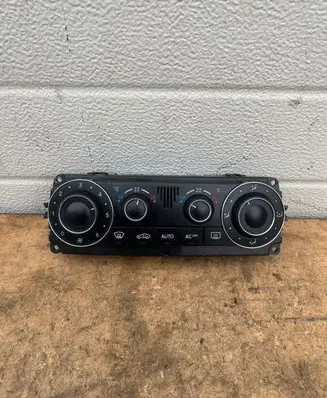 Mercedes-Benz C W203 Climate control unit A2038303085 9140010525