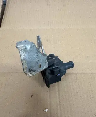 Audi A4 S4 B9 8W Electric auxiliary coolant/water pump 06H121601