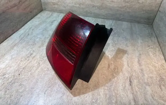 Audi A6 S6 C6 4F Rear/tail lights 89034302