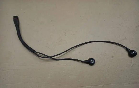 BMW 5 E60 E61 Detonation knock sensor 7566786