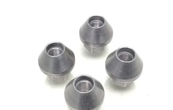 Nuts/bolts