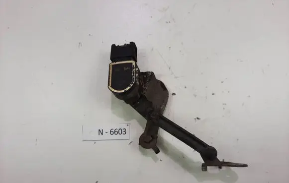 BMW 3 E90 E91 Headlight/headlamp level sensor 6778813