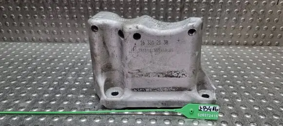 BMW 1 F20 F21 Engine mounting bracket S26372416 8511299
