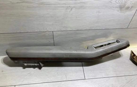 Other front door trim element