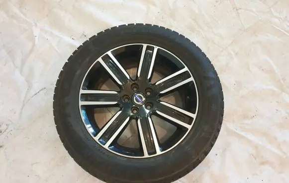 Volvo XC60 R18 alloy rim 31445997BL