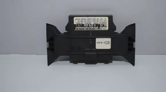 BMW 5 E39 Alarm movement detector/sensor 8379939