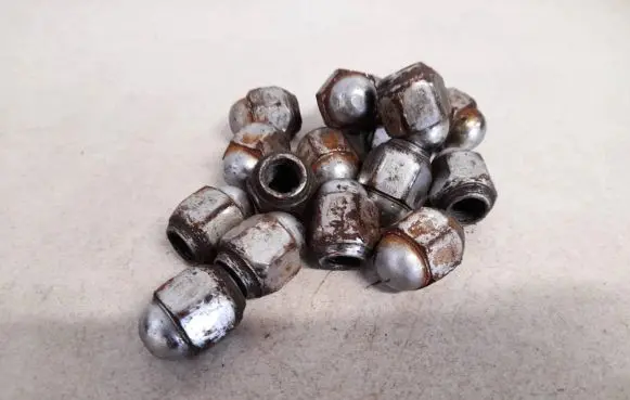Nissan Primera Nuts/bolts 