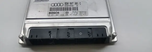 Audi A4 S4 B5 8D Engine control unit/module 8D0907401C 0281001838