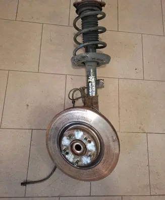 Hyundai i40 Front wheel hub spindle knuckle