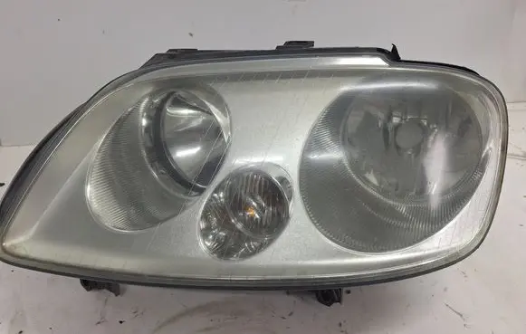 Volkswagen Caddy Headlight/headlamp
