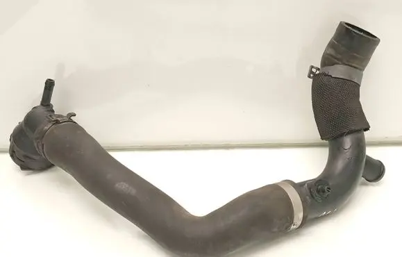 Volkswagen Golf VI Engine coolant pipe/hose 3C0122101FC