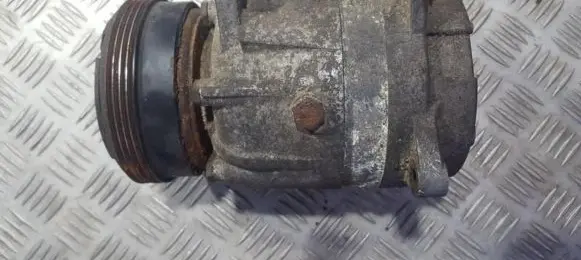 Renault Scenic I Air conditioning (A/C) compressor (pump) 6560470