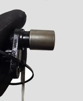 Toyota Avensis T220 Crankshaft position sensor 9091905042 0296001010 12C22