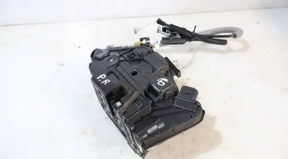 Skoda Fabia Mk2 (5J) Front door lock