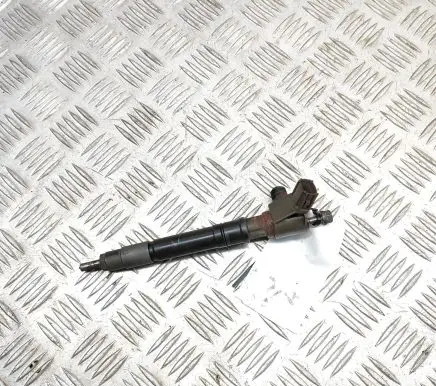 Toyota Land Cruiser (BJ70) Fuel injector 2367011010