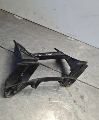 Volkswagen Transporter - Caravelle T5 Headlight/headlamp mounting bracket 1301329421