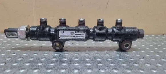Ford C-MAX I Fuel main line pipe 9654592680