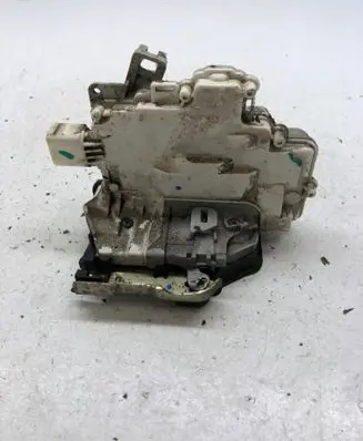 Audi A4 S4 B8 8K Rear door lock 8K0839015