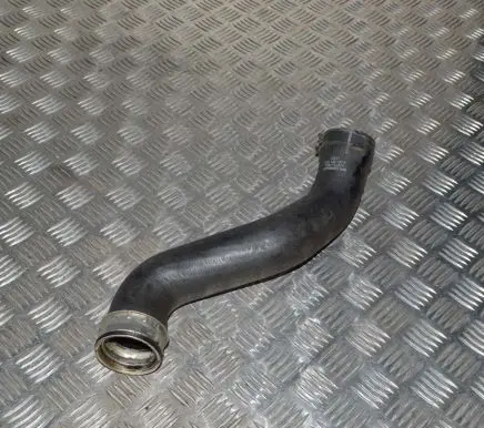 Audi A4 S4 B7 8E 8H Intercooler hose/pipe 8E0145737F
