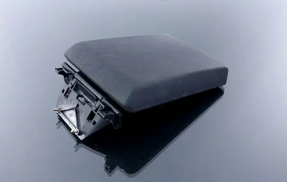 BMW 5 E39 Armrest 8196936