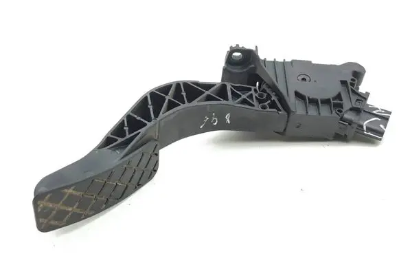 Seat Arona Accelerator throttle pedal 2Q2723503A 6PV01062187