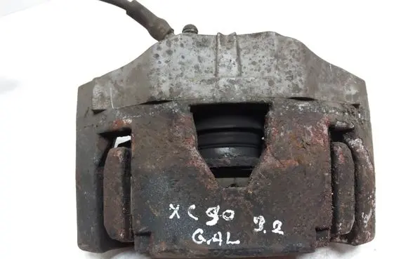 Volvo XC90 Front brake caliper 30657307