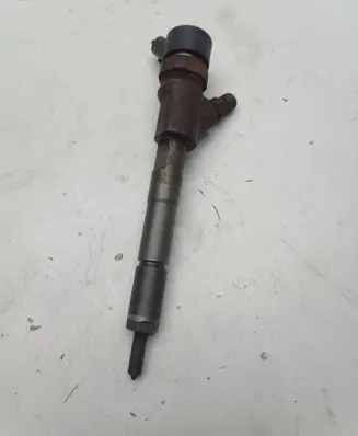 Toyota Yaris Fuel injector 236700N030 0445110262 0810A4F0B0
