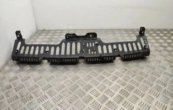 Mini Paceman (R61) Rear bumper mounting bracket 9800757