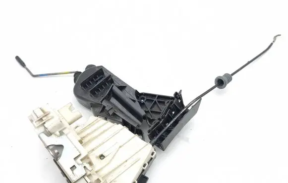 Mercedes-Benz ML W164 Front door lock 1697202835