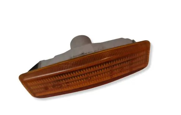 BMW 5 E39 Front fender indicator light 8360589