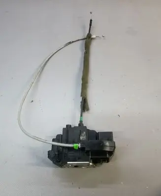Nissan Qashqai Rear door lock