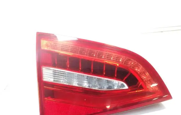 Audi A4 S4 B8 8K Tailgate rear/tail lights 8K9945093E