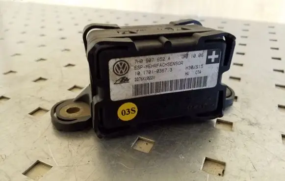 Volkswagen Touareg I ESP acceleration yaw rate sensor 7H0907652A