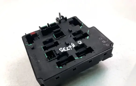 Volvo XC90 Fuse box set 32322426