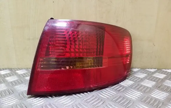 Audi A6 S6 C6 4F Rear/tail lights 89037746 4F9945096