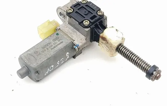 BMW X5 E70 Seat adjustment motor 8348035