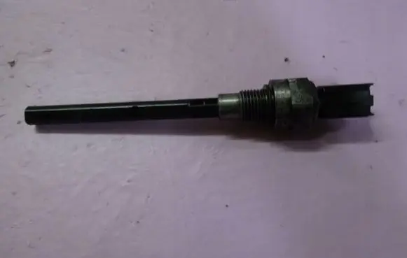Peugeot 3008 I Oil level sensor 9663516580