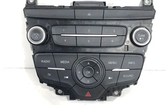 Head unit multimedia control