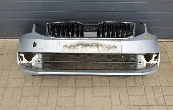 Skoda Octavia Mk3 (5E) Front bumper 5E0807221N