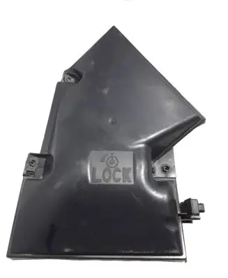 BMW X5 E70 Air filter box cover 64316945575