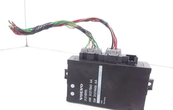 Volvo XC70 Tailgate/trunk control unit/module 31218393 31217840 31218404