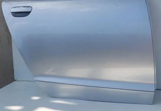 Audi A6 S6 C6 4F Rear door