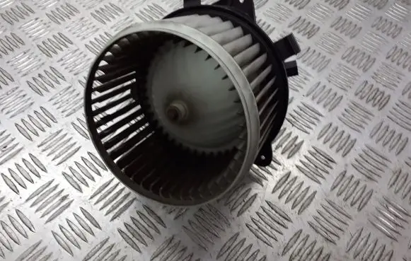Fiat Stilo Front door blower motor 